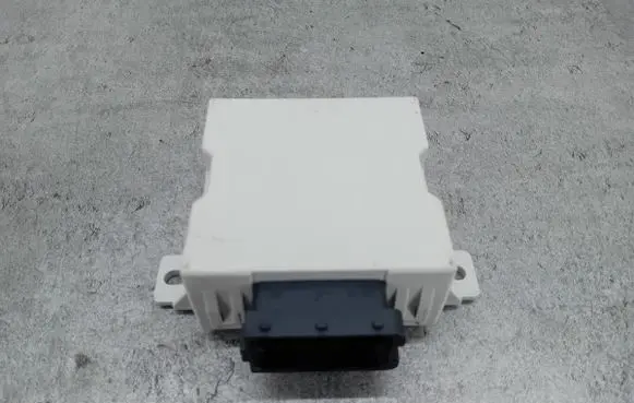 Toyota Avensis T250 Window wiper interval relay 150.696