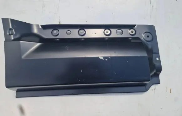 Volkswagen Crafter Side car body part 7C0809429A
