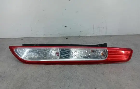 Ford Focus Rear/tail lights 8M5113404A