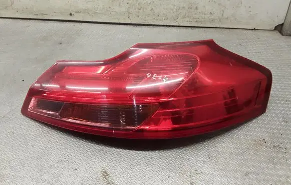 Opel Insignia A Tailgate rear/tail lights 13226857