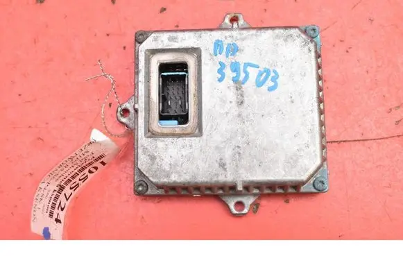 Ford Mondeo Mk III Voltage converter/converter module 1307329064