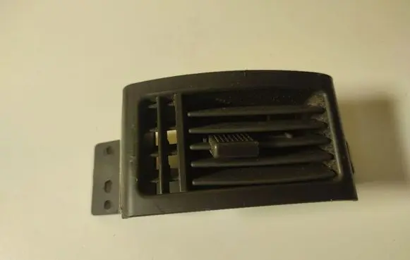 Jeep Grand Cherokee (WJ) Dash center air vent grill