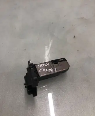 Peugeot Expert Mass air flow meter 9677093080