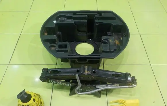 Peugeot 308 Other interior part RP203