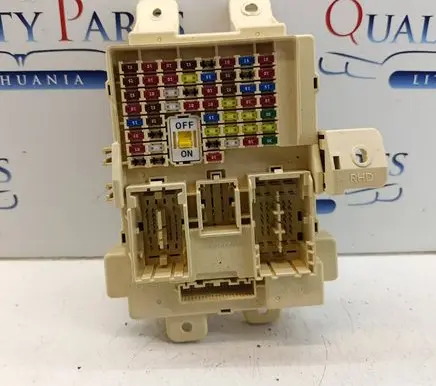 KIA Sportage Fuse module 91950D9590