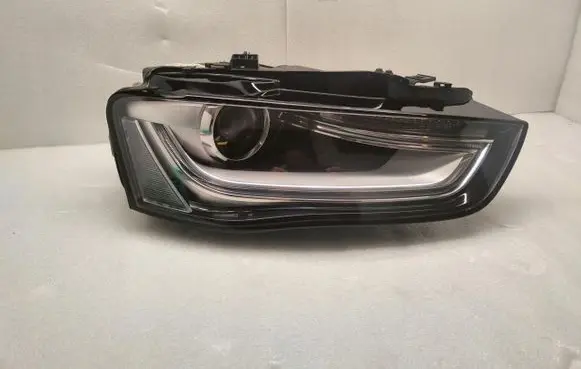 Audi A4 S4 B8 8K Headlight/headlamp