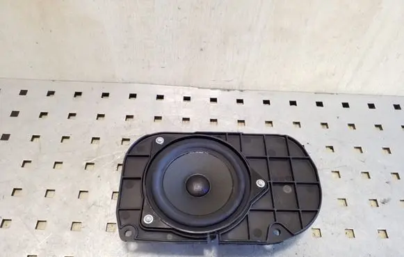 BMW 5 F10 F11 Parcel shelf speaker 9239184
