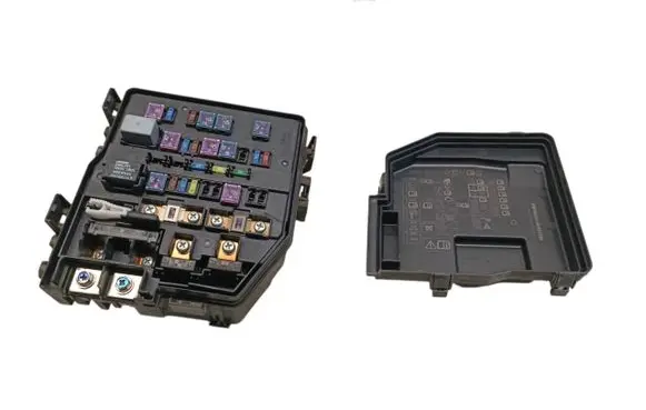 Honda Civic Fuse module 07smje01