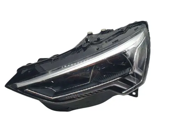Audi Q3 F3 Headlight/headlamp 83A941033