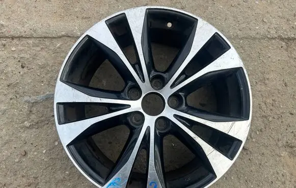 Toyota RAV 4 (XA50) R18 alloy rim 