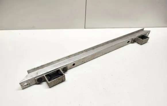 Tesla Model 3 Front bumper cross member 110477700A B7212269C04072