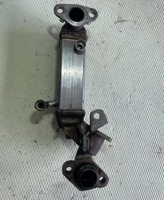 BMW 5 E60 E61 EGR valve cooler 7800653 L4324006
