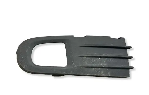 Volvo V50 Front bumper lower grill 30655885