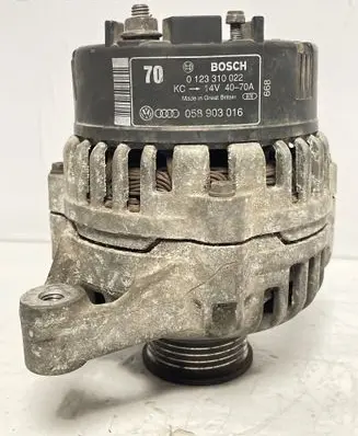 Audi A4 S4 B5 8D Generator/alternator 058903016 0138310022 0123310022