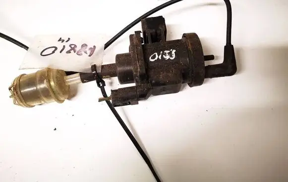 Mercedes-Benz C W202 Turbo solenoid valve a0005450427 4715396