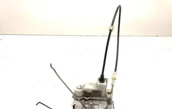 Fiat Panda II Front door lock