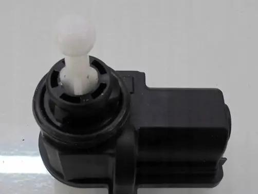Ford Fiesta Light module LCM 6079592 VP7EKX-13K198-AB