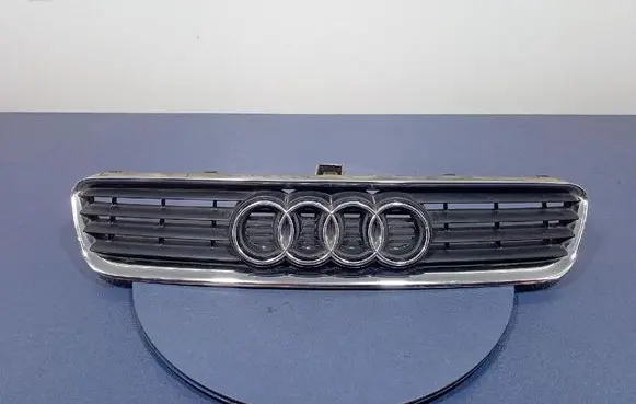 Audi A3 S3 8L Front grill 