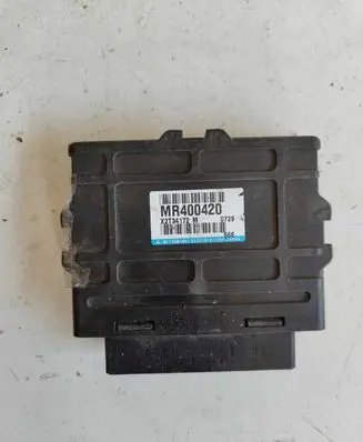 Mitsubishi Pajero ABS control unit/module MR400420