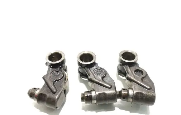 Volkswagen Golf V Valve rocker arm 5FJ
