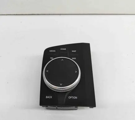BMW 3 G20 G21 Head unit multimedia control 5A371C7