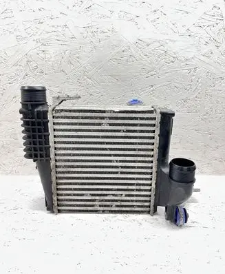 Citroen C4 Grand Picasso Intercooler radiator P9675627980