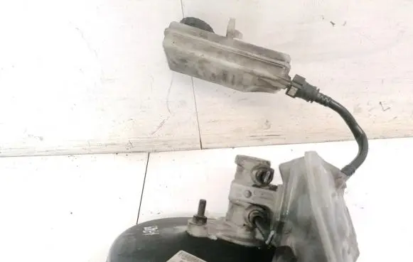 Citroen C4 I Master brake cylinder