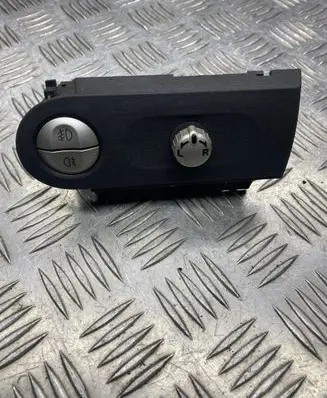 Mitsubishi Colt Wing mirror switch MN148893ZZ