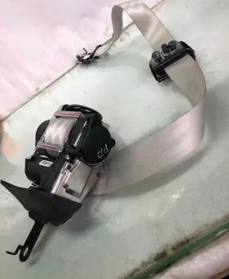 Volvo XC60 Front seatbelt 6482462