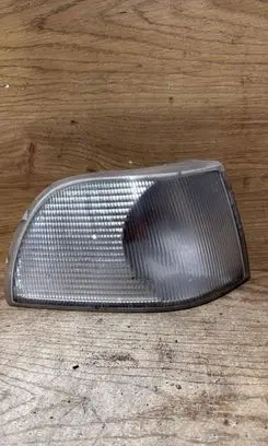 Volvo C70 Front indicator light 9178899 9178901