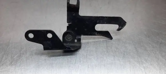Volvo XC90 Engine bonnet/hood lock/latch loop/hook 8650426