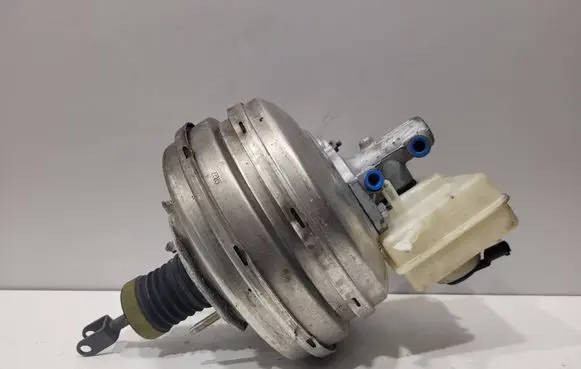 BMW 6 E63 E64 Brake booster 32483213