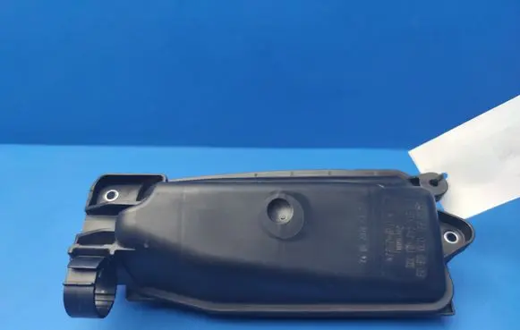 Mercedes-Benz C W205 Vacuum air tank A6510700868 446480602