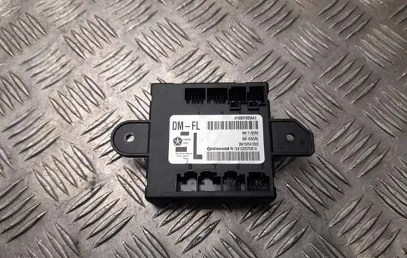 Jeep Grand Cherokee Door control unit/module 68316559AC
