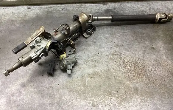 Mitsubishi Colt CZ3 Steering wheel axle MR955230