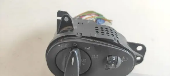 Ford Focus Light switch 98AG13A024CH 04052524 000317A