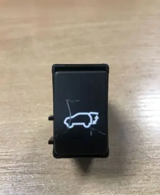 Lexus RX 450H Tailgate opening switch 15C332
