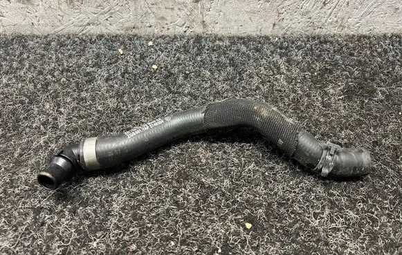 Mercedes-Benz SL R230 Engine coolant pipe/hose A2308325494