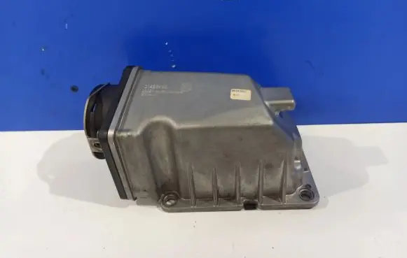 Volvo XC90 Intake resonator 31439783 31422446