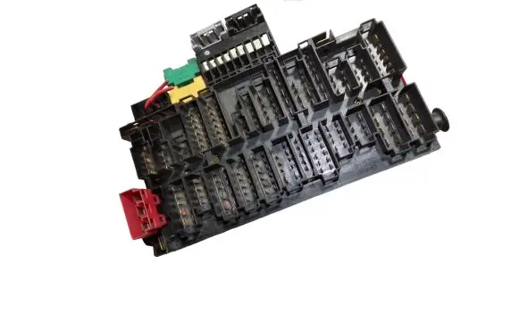Volkswagen Transporter - Caravelle T4 Fuse module 357937039