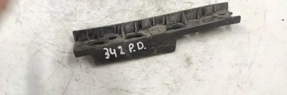 BMW 5 E60 E61 Front bumper mounting bracket 7066228