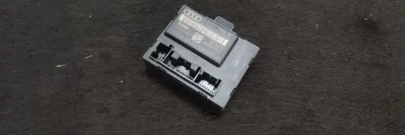 Audi Q7 4L Door control unit/module 4L0907290A