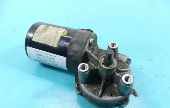 Volkswagen Golf IV Wiper motor 1J1955113A IMPRK1176567