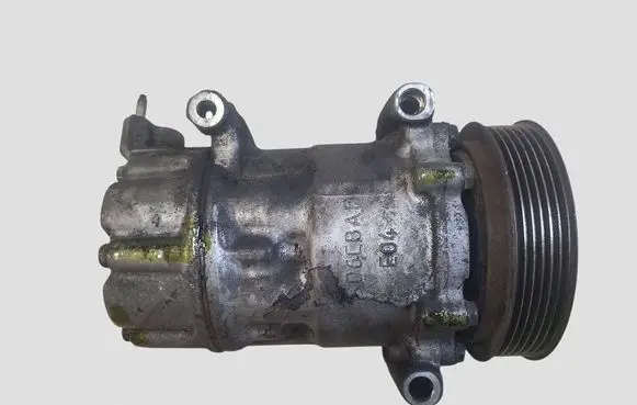 Peugeot 308 Air conditioning (A/C) compressor (pump) 9659875780