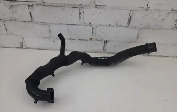 Opel Vivaro Turbo air intake inlet pipe/hose 93861384 8200760904