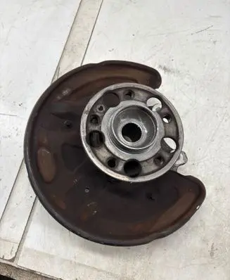 Mercedes-Benz GLC X253 C253 Rear wheel hub