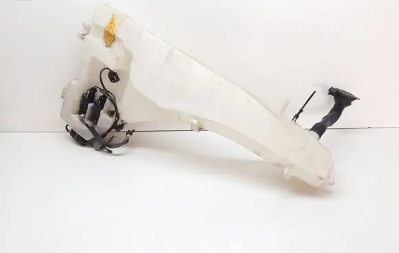 BMW X5 E70 Windshield washer fluid reservoir/tank 7161476 7161465 7190998