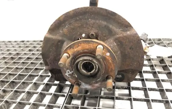 Mitsubishi Mirage VI G4 Attrage Front wheel hub spindle knuckle