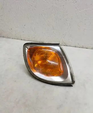Hyundai Trajet Front indicator light 923023A0 E111074