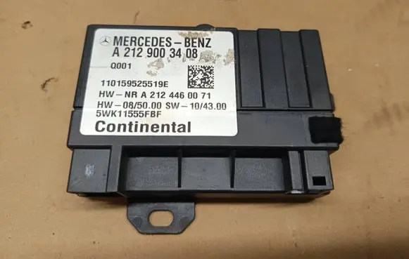 Mercedes-Benz C W204 Fuel injection pump control unit/module A2129003408 5WK11555FBF A2124460071